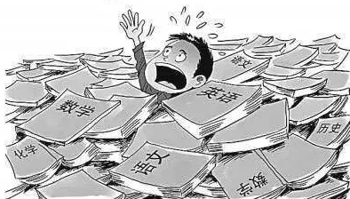 老师脱 让学生摸 动漫，这样的内容真的适合校园吗？网友们纷纷表示担忧，认为应该更注重教育和引导
