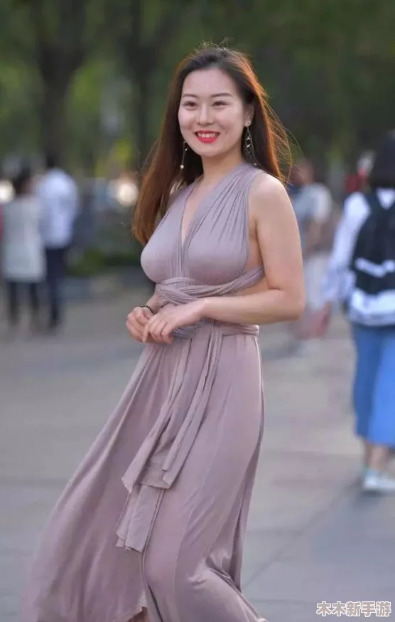 丰满熟妲大号BBwBBwBBw：探讨胖女性身体美感及社会观念
