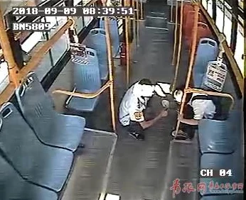 肉伦疯狂肉体 公交车动漫，引人入胜，令人回味无穷