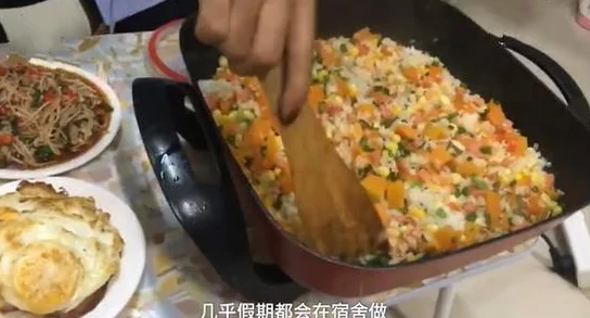 女同怎么做酱酱酿酿？教你独特美食秘方，增添甜蜜温馨的情感交流！