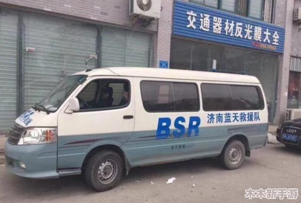 触手面包车：用户评价称其空间宽敞，驾驶体验流畅，是家庭出行的理想选择！