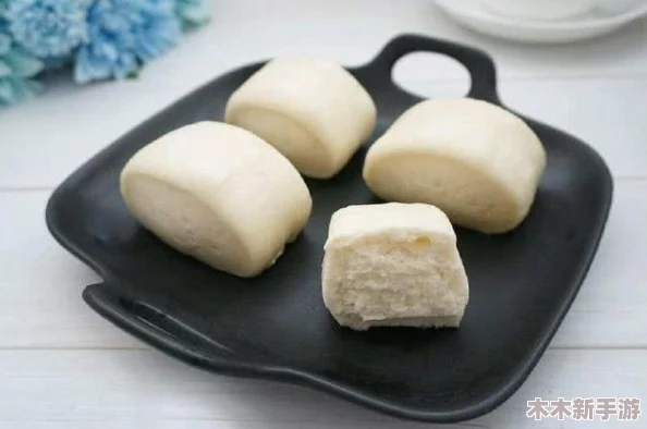 罕见精品一线天白馒头，口感细腻、松软可口，让人回味无穷的美食体验！