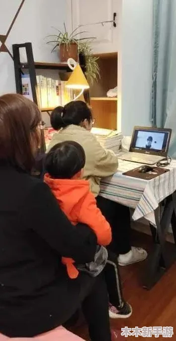 台湾吴梦梦到粉丝家里高清，感受到了温暖与关爱的力量