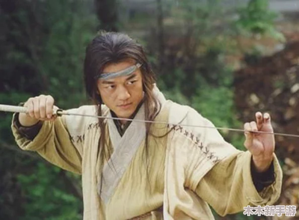 《地下城与勇士》中女剑宗角色详解：剑术之巅的华丽剑士风采展示