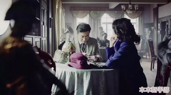 丈夫带领导家里吃饭，妻子神操作化解尴尬，餐桌上演＂谍战大戏
