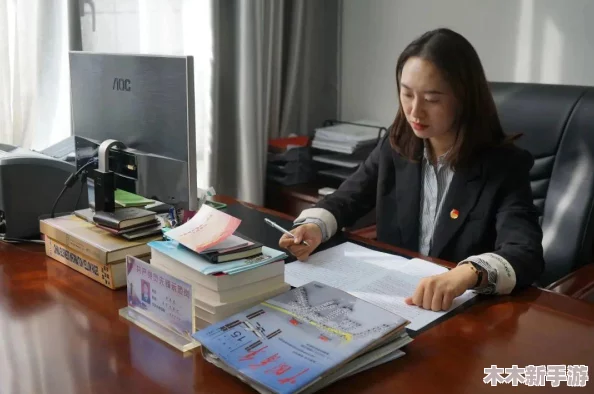 我们四个人换着来,理解彼此的心声与情感,共同创造美好回忆 我们四个人换着来,理解彼此的心声与情感,共同创造美好回忆