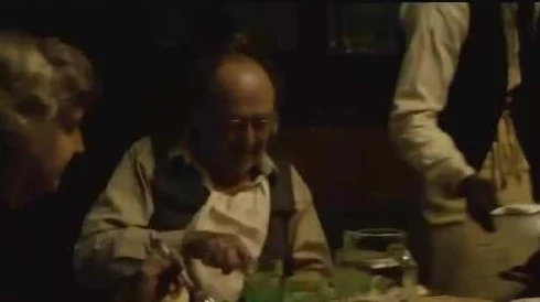 骚年老头囗交瘦老头激情，用户评价：这部作品真是让人惊艳，情节紧凑，表演出色！