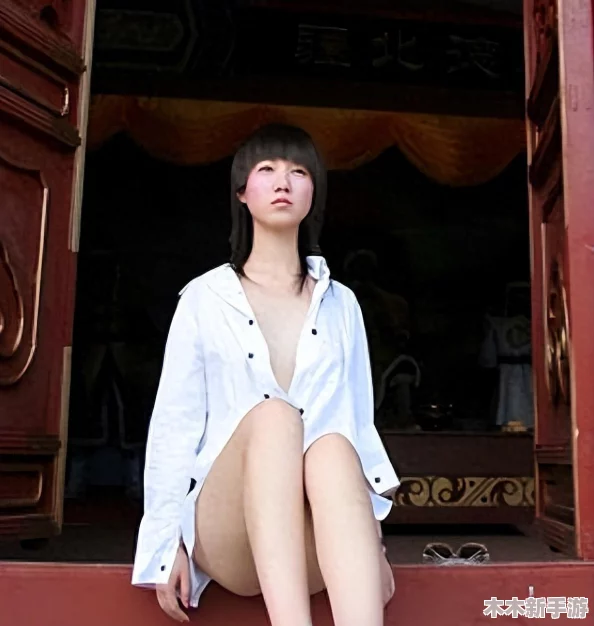 张筱雨露生殖照：网友热议其艺术表现与社会影响，褒贬不一引发广泛讨论