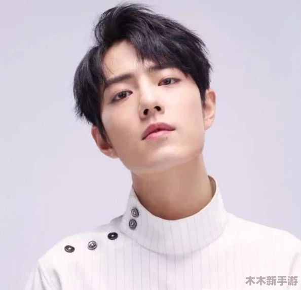 高冷男尿要憋哭了，但坚持到底终将迎来胜利的曙光