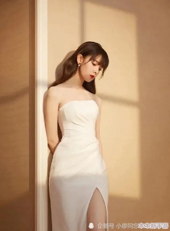 丰满放荡岳乱妇699www热舞诱惑激情自拍高清视频分享