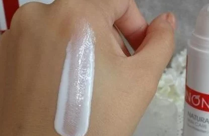 91w乳液78w78w乳液，让肌肤水嫩有光彩，焕发自信动人魅力